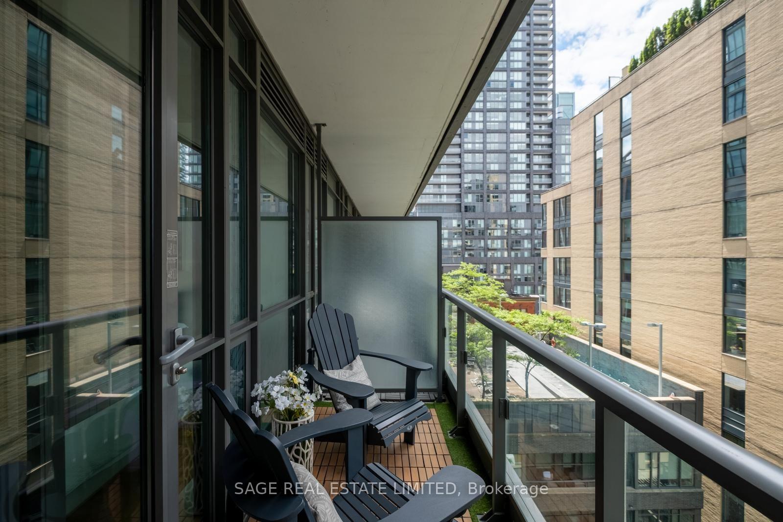 Photo 23 of Unit 902, 8 Charlotte Street, Toronto, Waterfront Communities — HOMEH