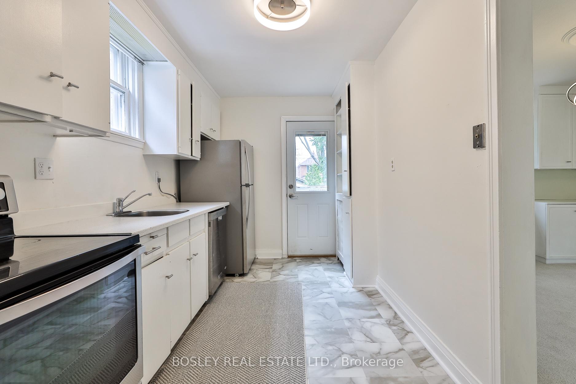 Photo 11 of 432 Broadway Avenue, Toronto, Leaside — HOMEH
