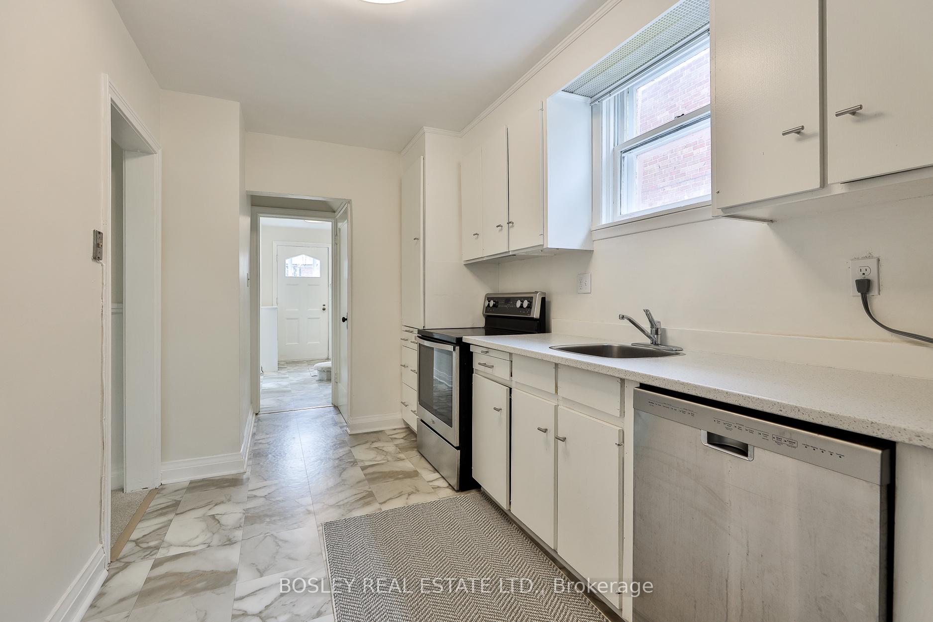 Photo 13 of 432 Broadway Avenue, Toronto, Leaside — HOMEH