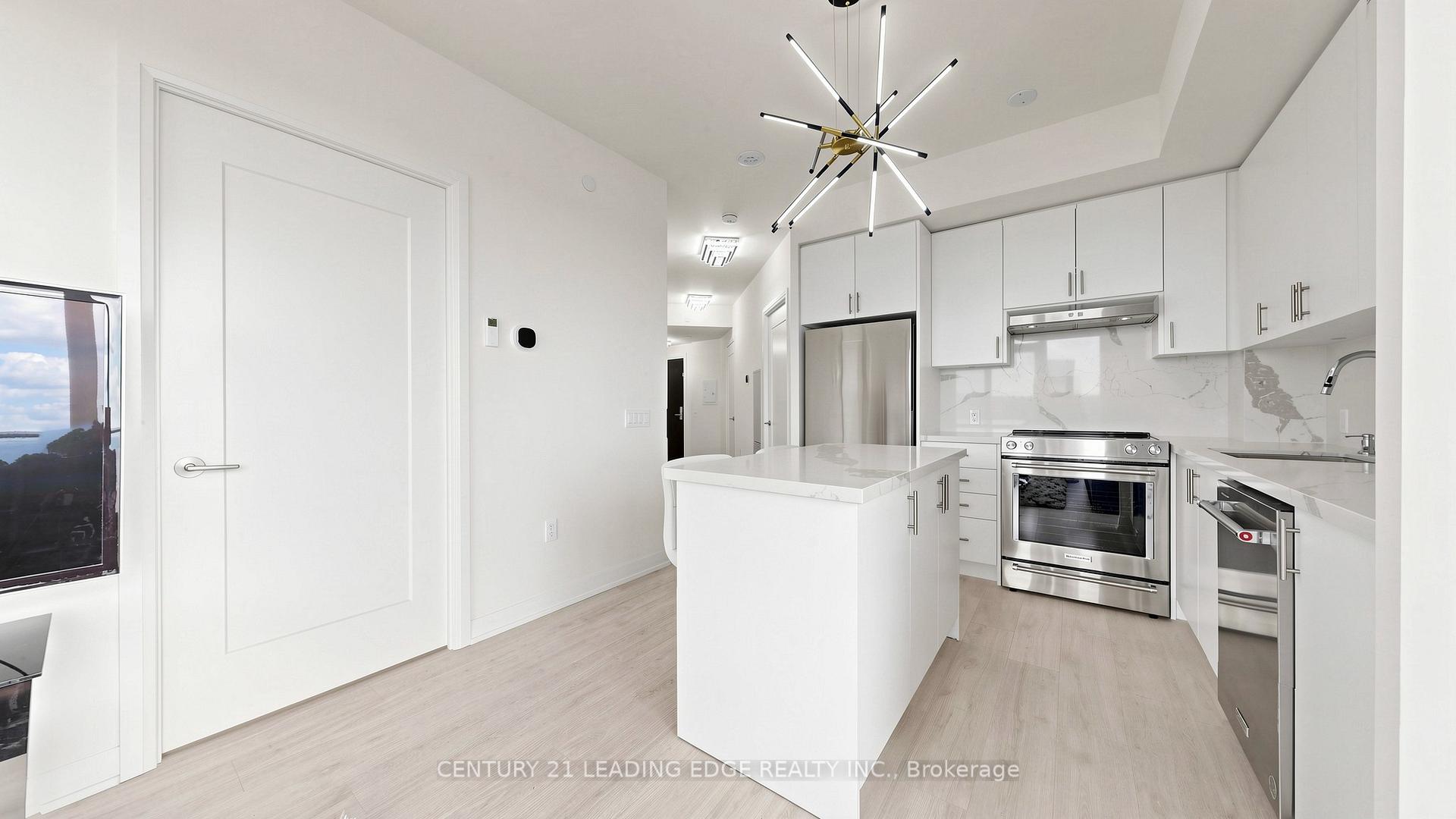 Photo 11 of Unit 1421, 9000 Jane Street, Vaughan, Vellore Village — HOMEH