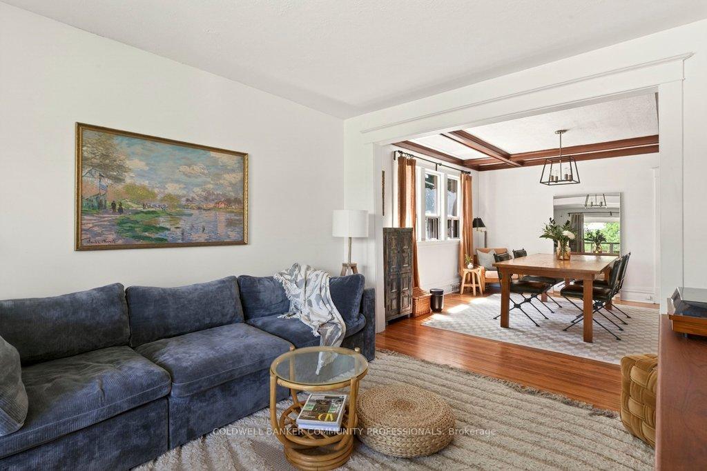 Photo 8 of 152 London Street S, Hamilton, Delta — HOMEH