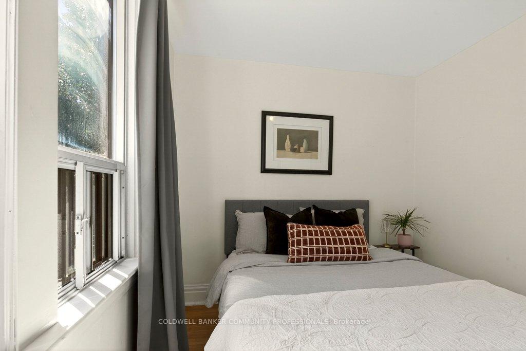 Photo 31 of 152 London Street S, Hamilton, Delta — HOMEH