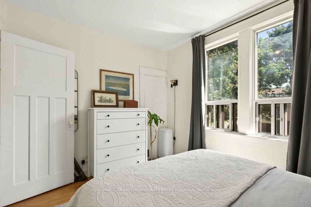 Photo 32 of 152 London Street S, Hamilton, Delta — HOMEH