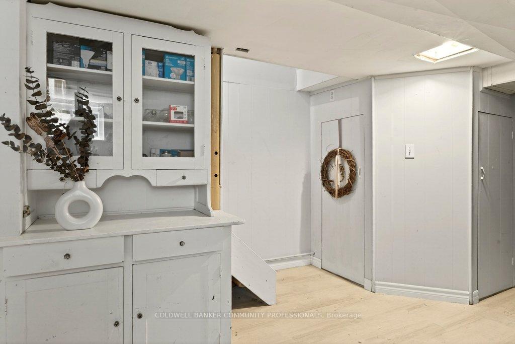 Photo 41 of 152 London Street S, Hamilton, Delta — HOMEH