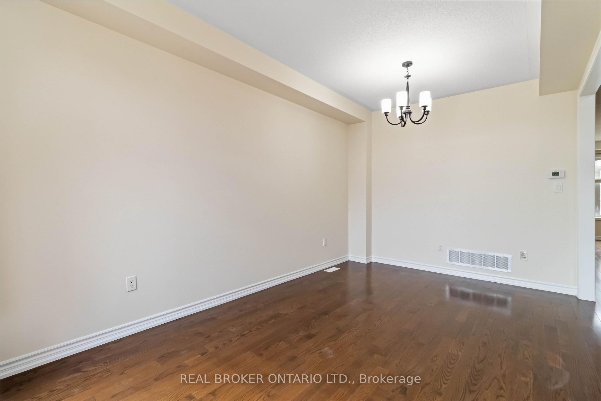 Photo 8 of Unit MAIN, 27 Mccartney Street, North York, Humberlea-Pelmo Park — HOMEH