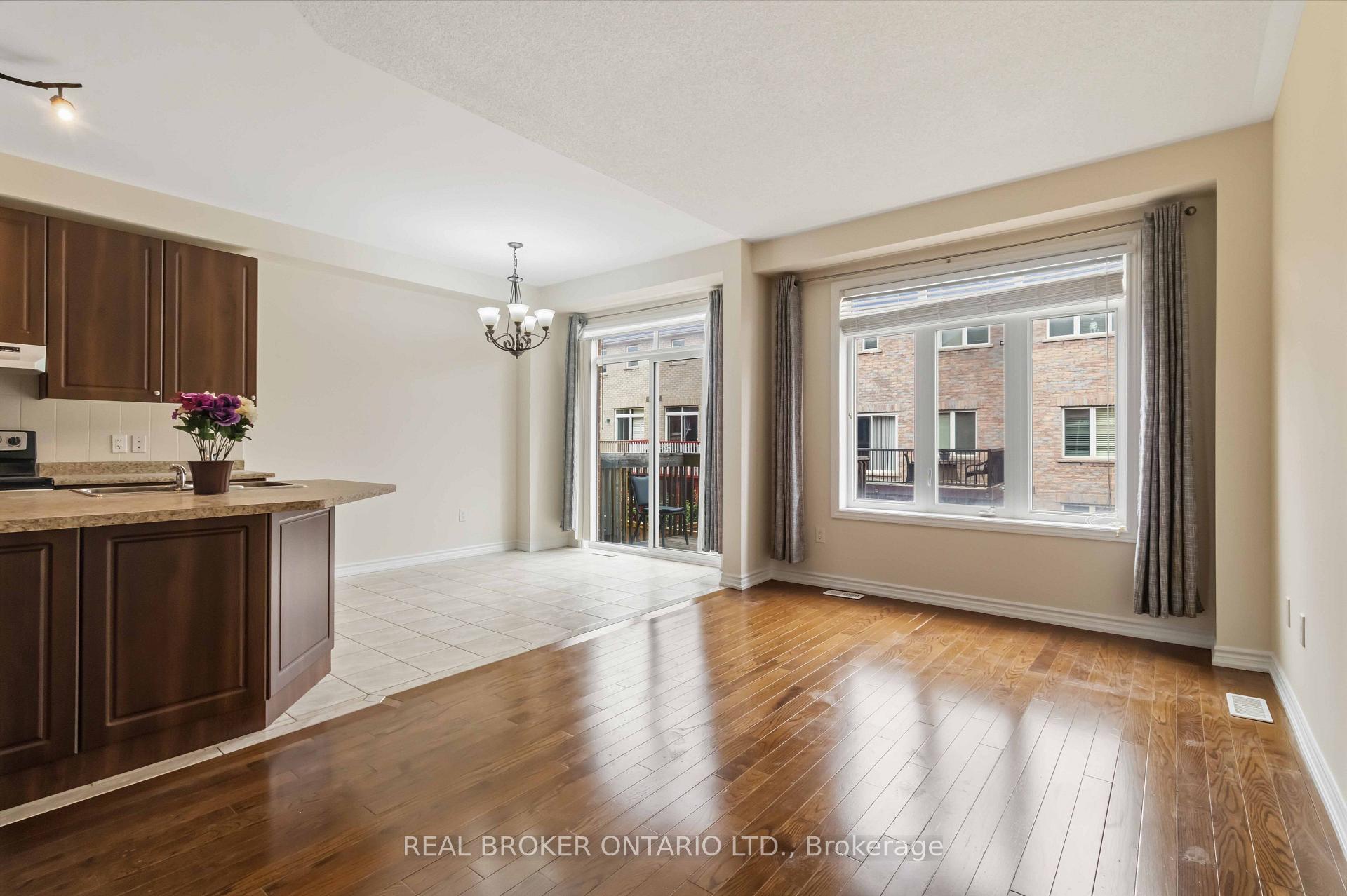 Photo 10 of Unit MAIN, 27 Mccartney Street, North York, Humberlea-Pelmo Park — HOMEH