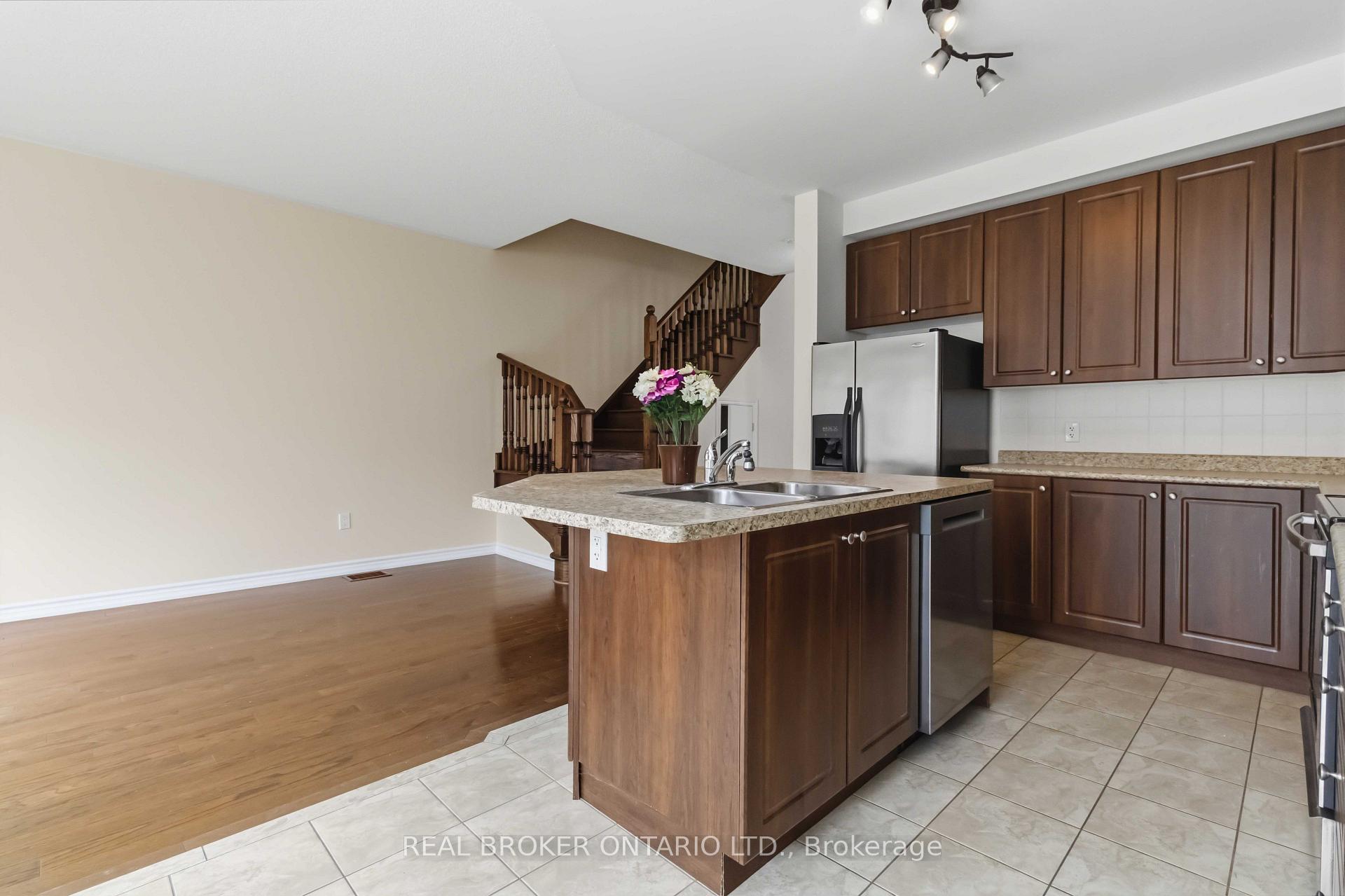 Photo 15 of Unit MAIN, 27 Mccartney Street, North York, Humberlea-Pelmo Park — HOMEH
