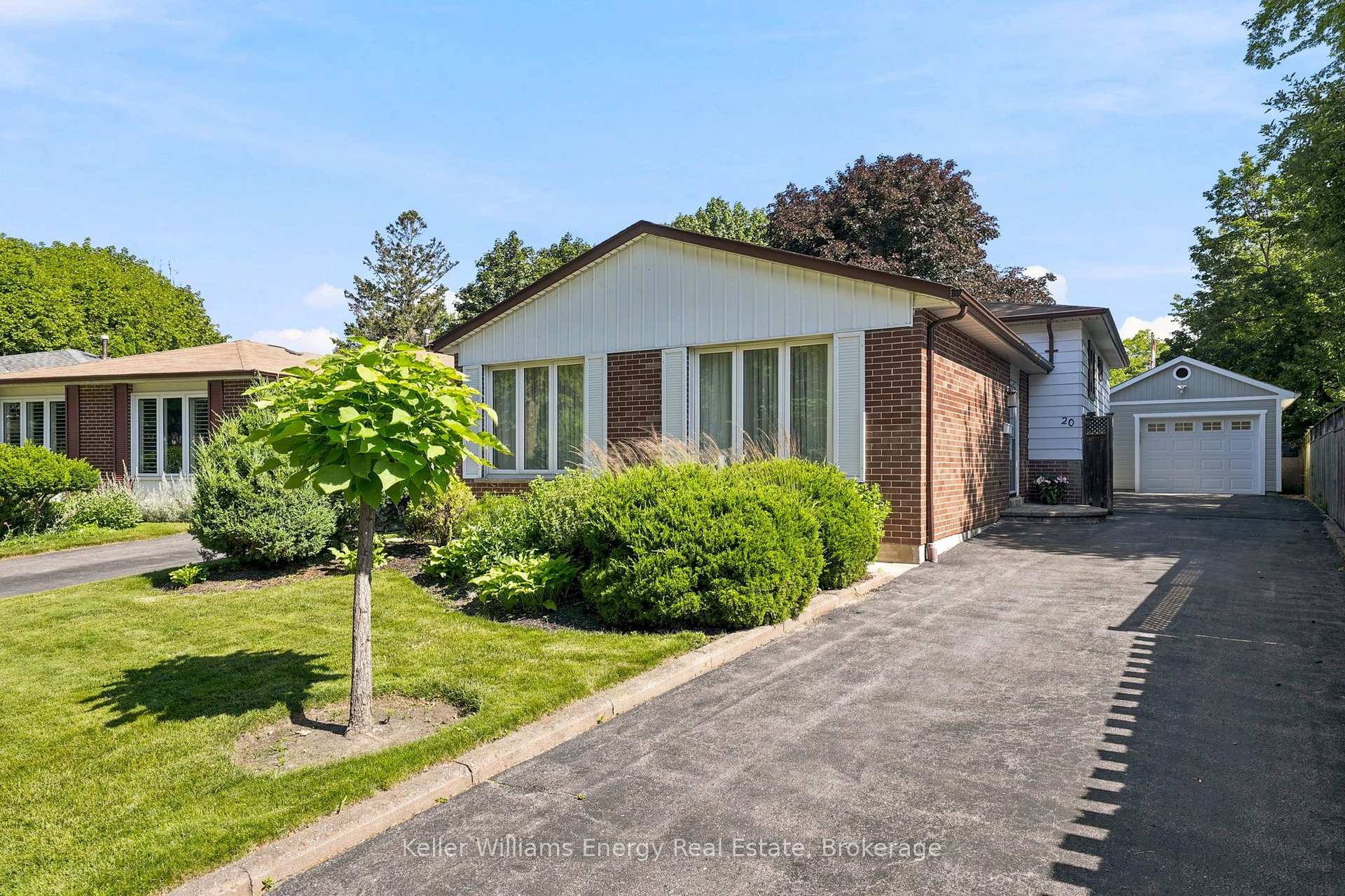 Photo 1 of 20 Proud Grove, Scarborough, Malvern — HOMEH