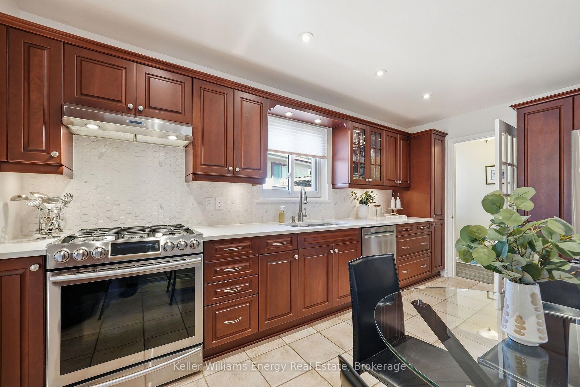 Photo 4 of 20 Proud Grove, Scarborough, Malvern — HOMEH