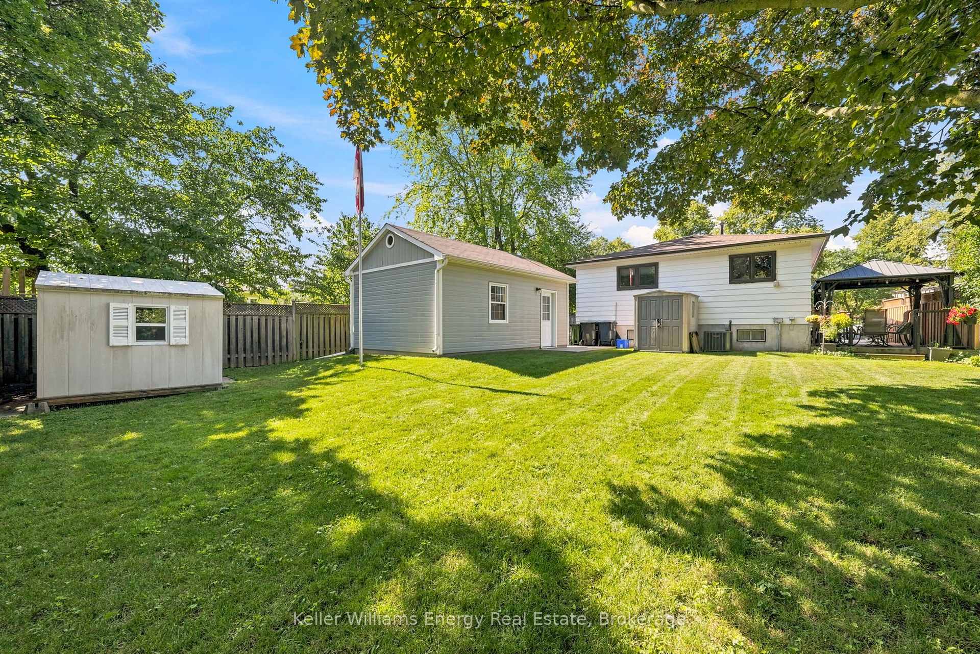 Photo 35 of 20 Proud Grove, Scarborough, Malvern — HOMEH
