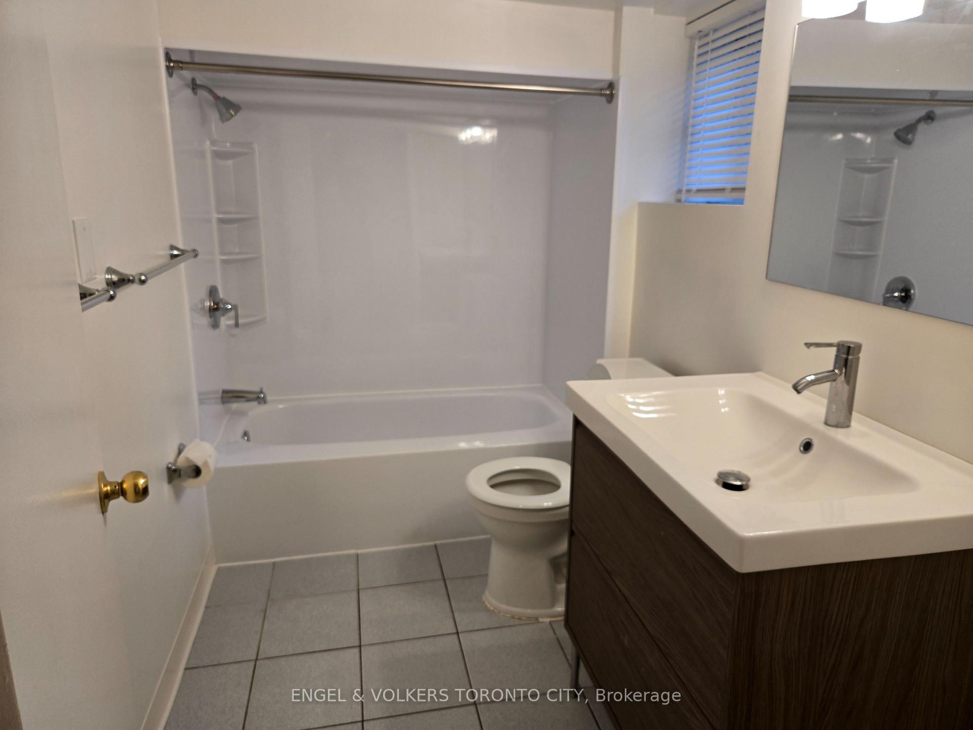 Photo 10 of Unit Basement, 2012 Dundas Street E, Toronto, Woodbine Corridor — HOMEH