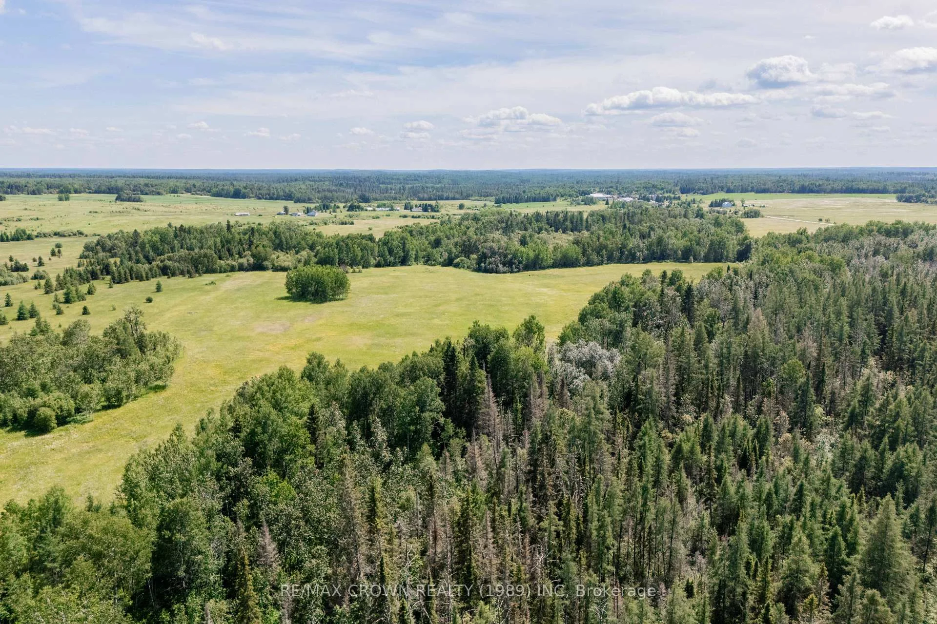 Photo 6 of Unit Moonbeam, 79 Ste Marie Road, Kapuskasing — HOMEH