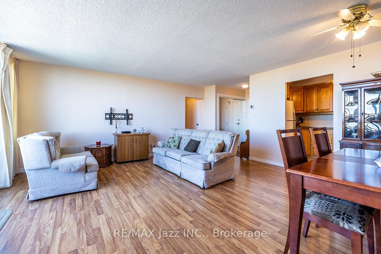 Photo 10 of Unit Ph 7, 55 William Street E, Oshawa, O'Neill — HOMEH