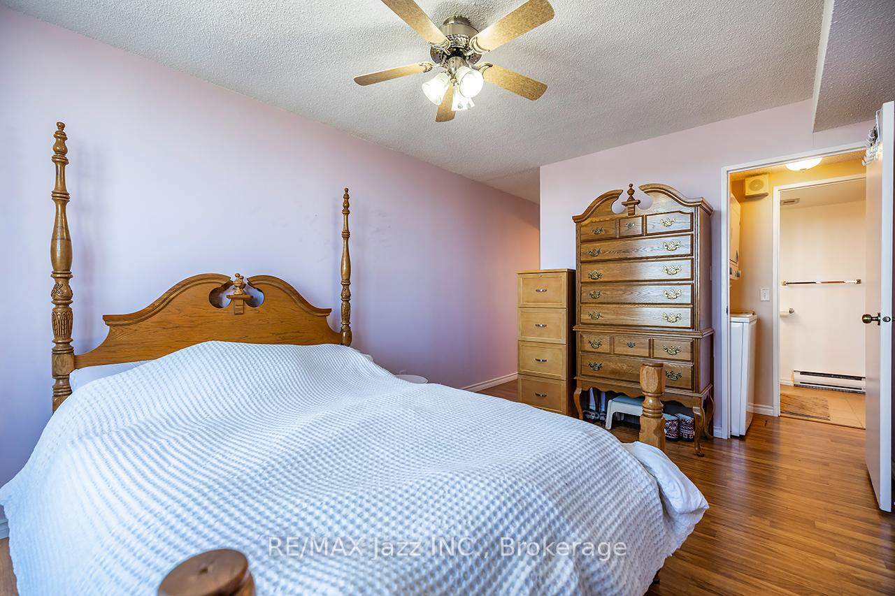 Photo 16 of Unit Ph 7, 55 William Street E, Oshawa, O'Neill — HOMEH