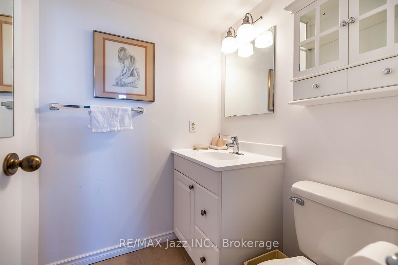 Photo 18 of Unit Ph 7, 55 William Street E, Oshawa, O'Neill — HOMEH
