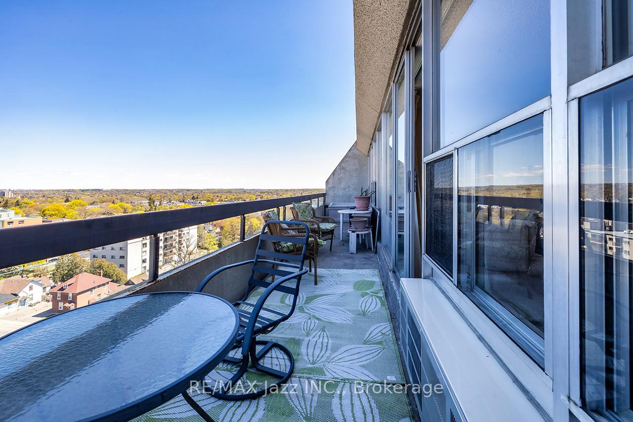 Photo 23 of Unit Ph 7, 55 William Street E, Oshawa, O'Neill — HOMEH