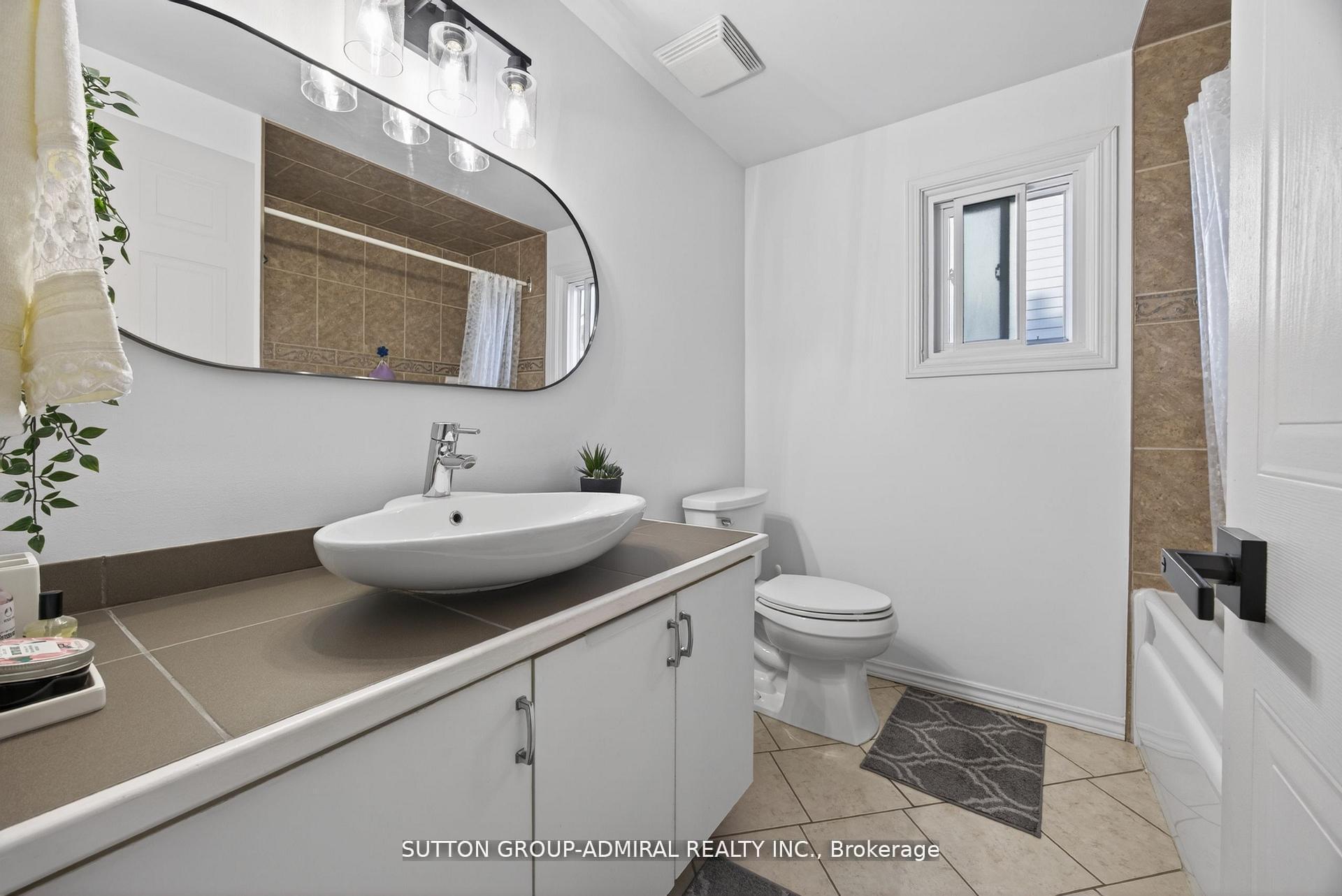 Photo 29 of 90 Rice Drive, Whitby, Pringle Creek — HOMEH