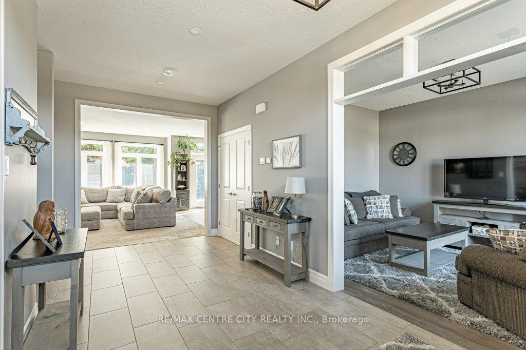 Photo 5 of 148 Elliott Trail, Thames Centre, Thorndale — HOMEH