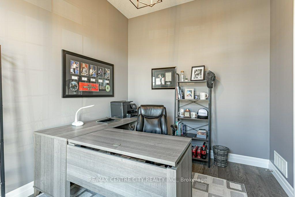 Photo 7 of 148 Elliott Trail, Thames Centre, Thorndale — HOMEH