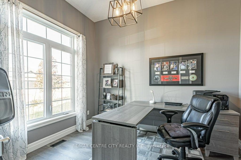 Photo 8 of 148 Elliott Trail, Thames Centre, Thorndale — HOMEH