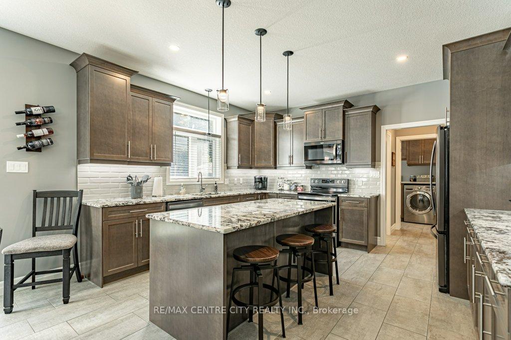 Photo 13 of 148 Elliott Trail, Thames Centre, Thorndale — HOMEH