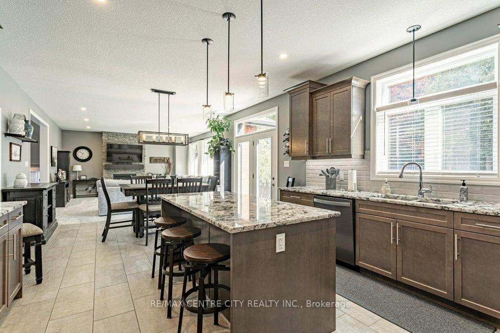 Photo 16 of 148 Elliott Trail, Thames Centre, Thorndale — HOMEH