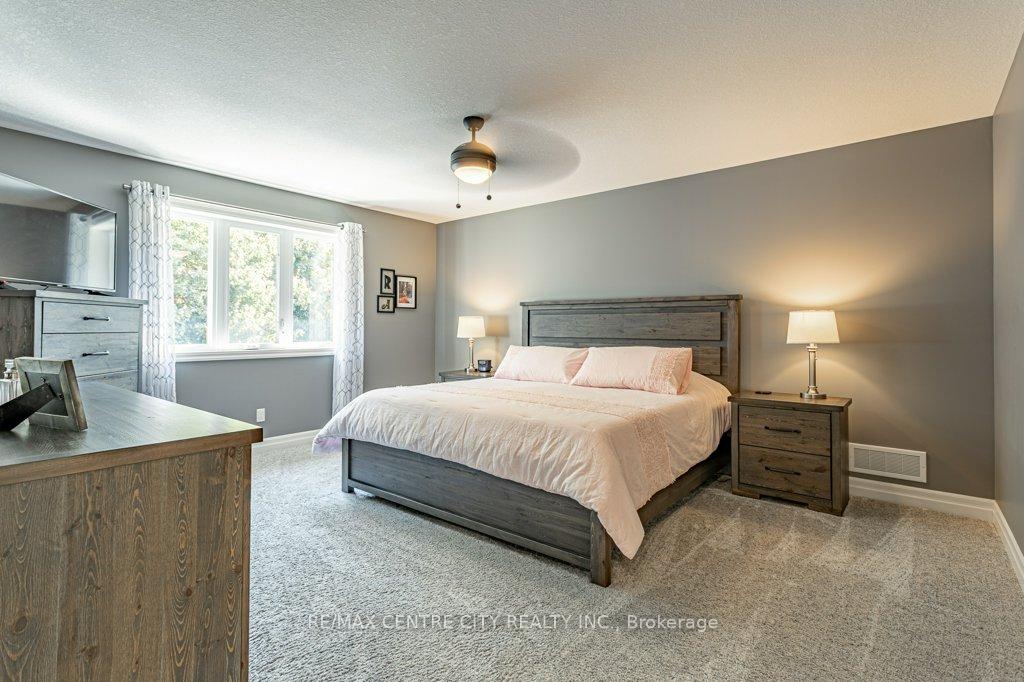 Photo 24 of 148 Elliott Trail, Thames Centre, Thorndale — HOMEH
