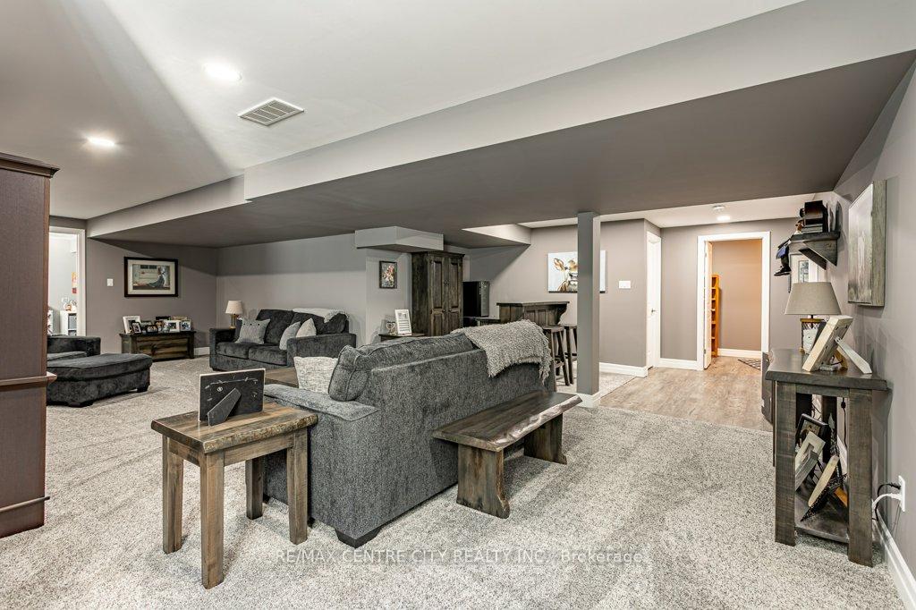 Photo 30 of 148 Elliott Trail, Thames Centre, Thorndale — HOMEH