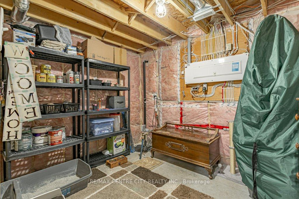 Photo 35 of 148 Elliott Trail, Thames Centre, Thorndale — HOMEH