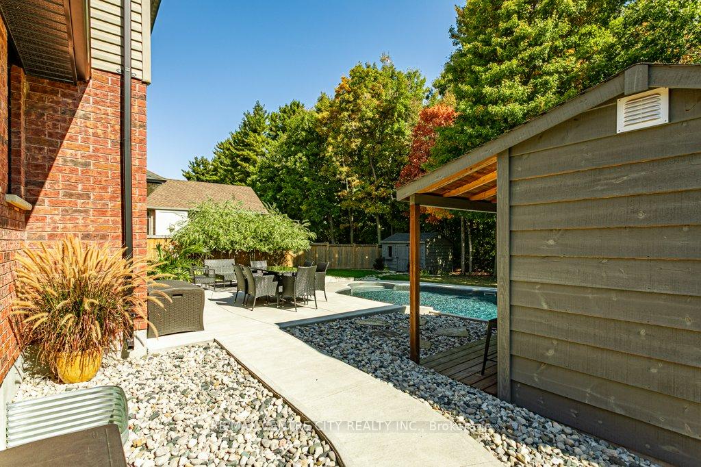 Photo 37 of 148 Elliott Trail, Thames Centre, Thorndale — HOMEH