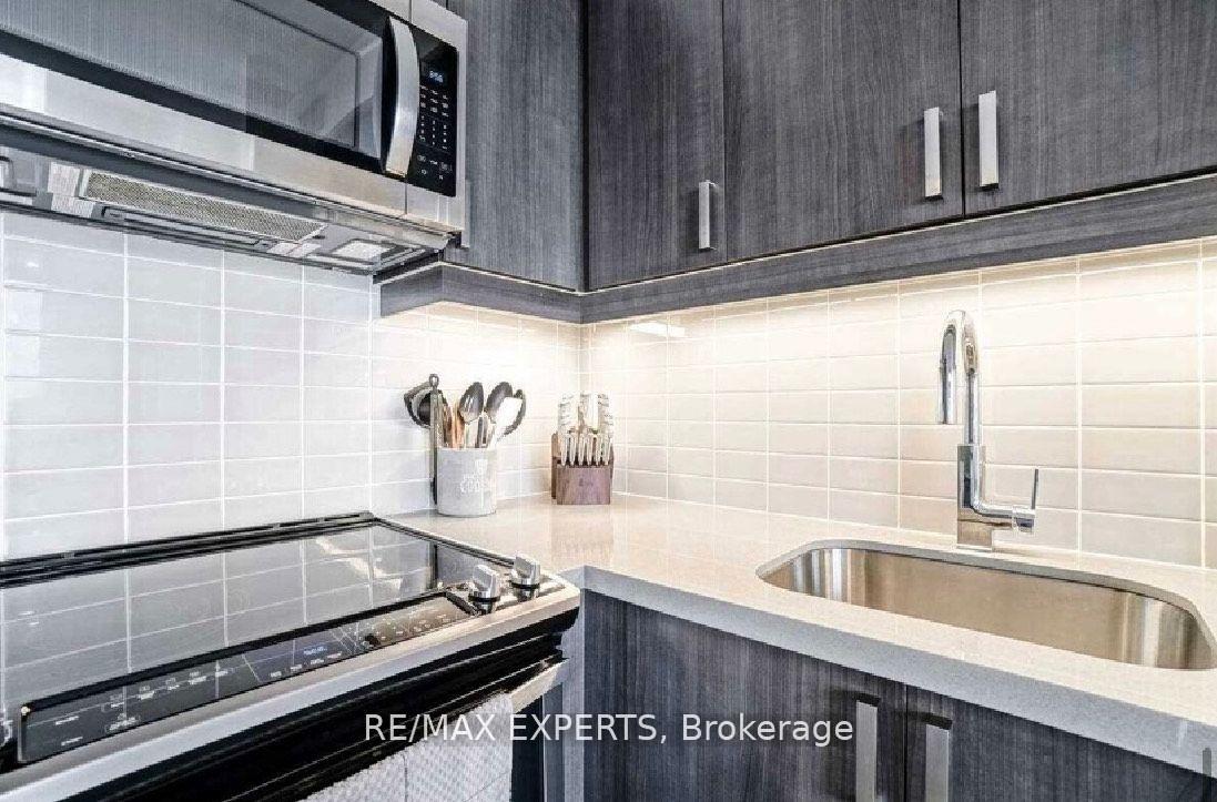 Photo 8 of Unit 3314, 7895 Jane Street, Vaughan, Concord — HOMEH