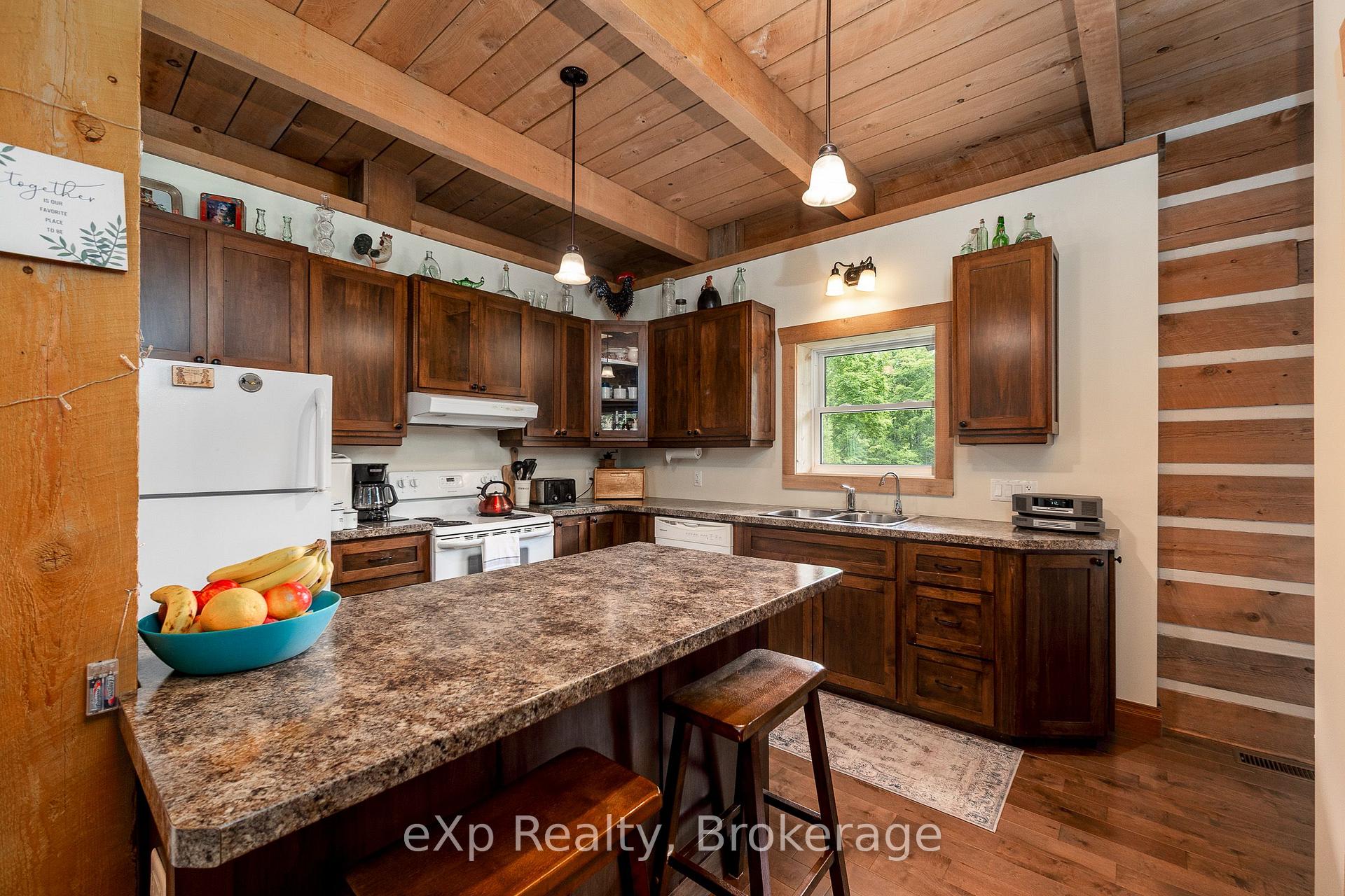 Photo 17 of 720232 Sideroad 20, Chatsworth — HOMEH