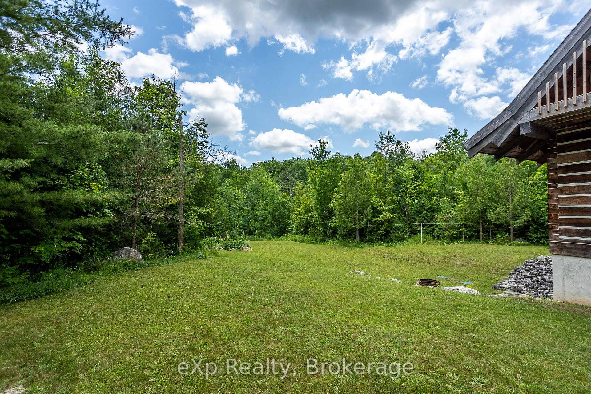 Photo 41 of 720232 Sideroad 20, Chatsworth — HOMEH