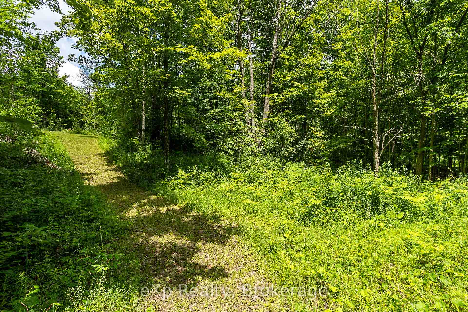 Photo 45 of 720232 Sideroad 20, Chatsworth — HOMEH