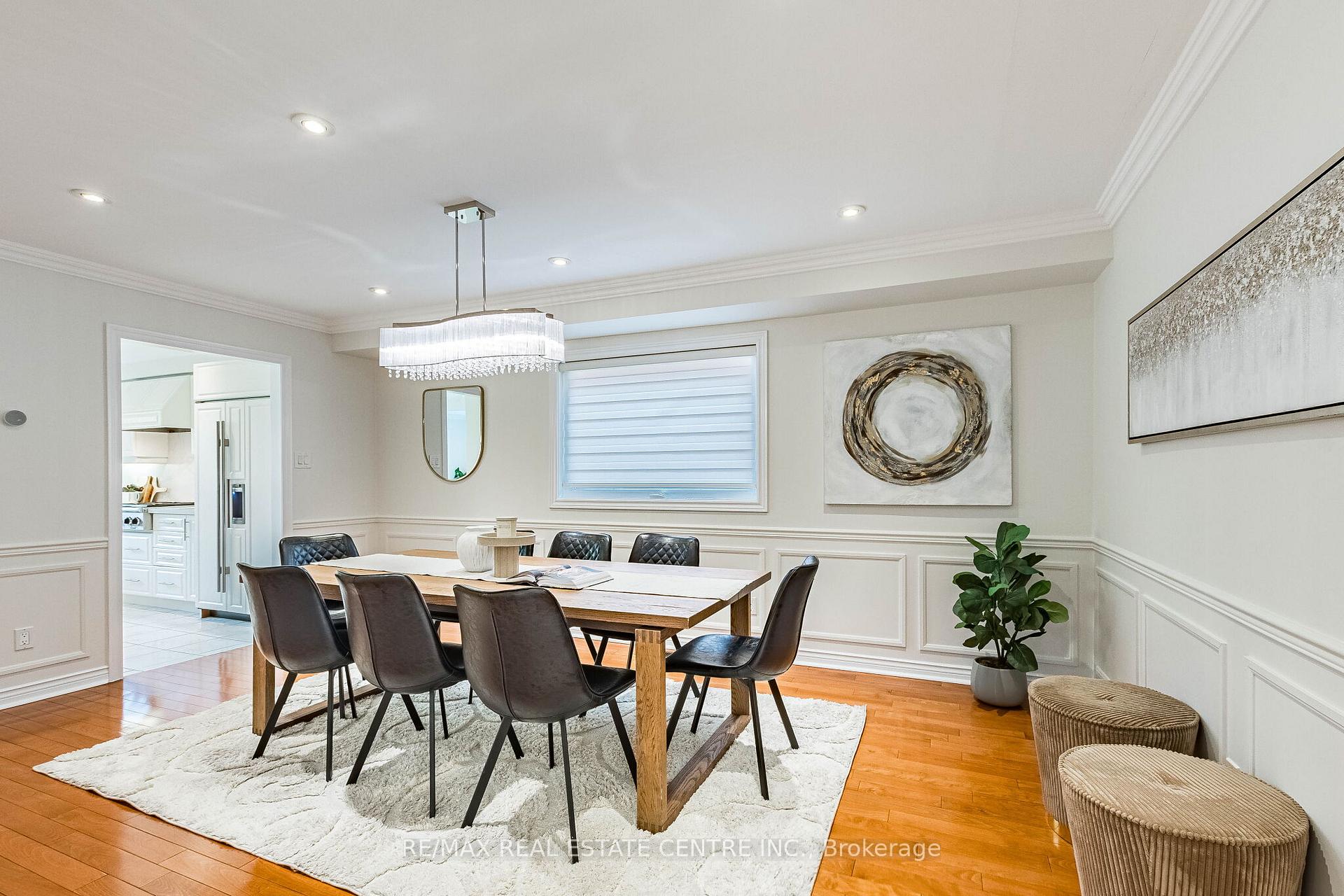 Photo 9 of 5937 Rayshaw Crescent, Mississauga, Streetsville — HOMEH