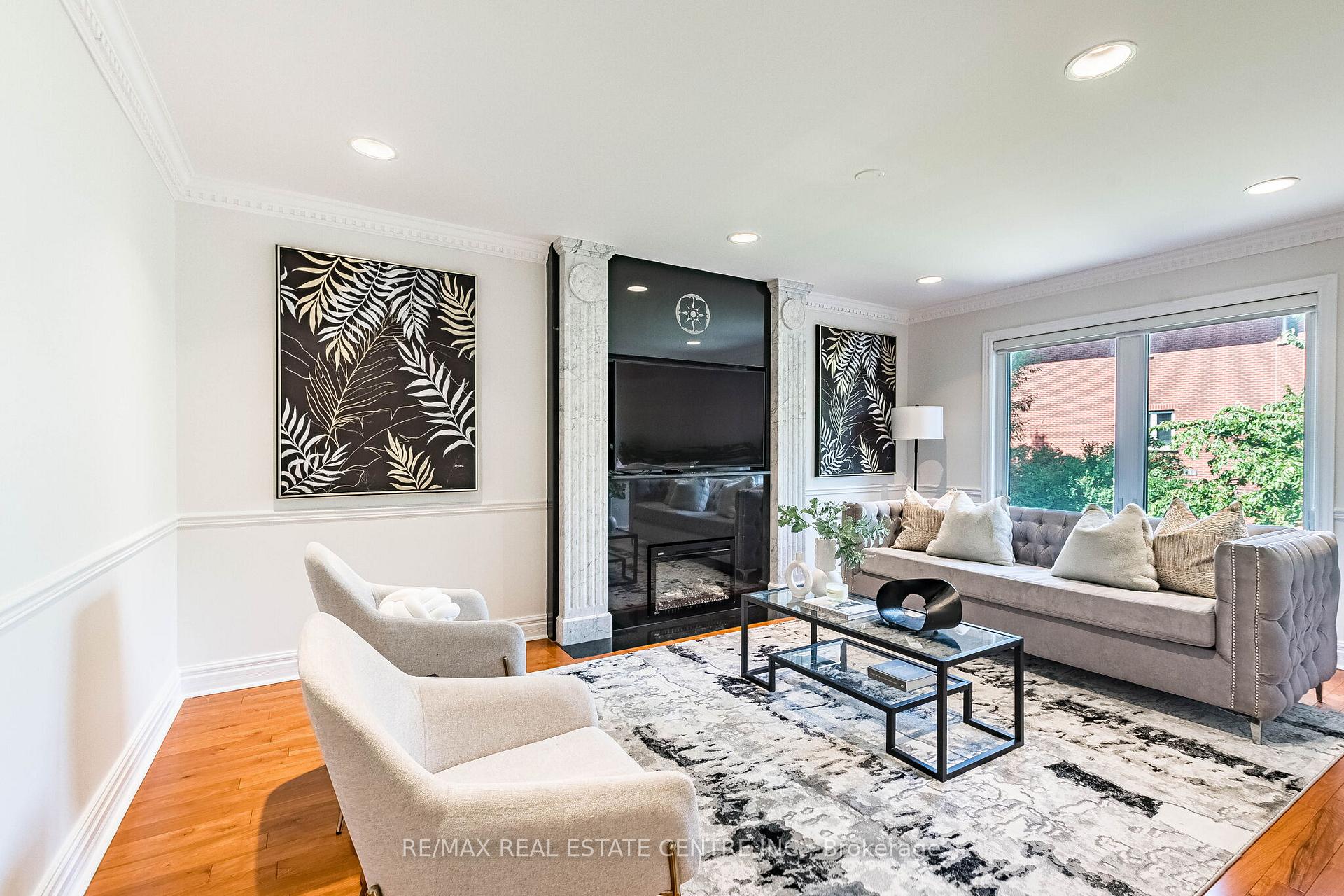 Photo 10 of 5937 Rayshaw Crescent, Mississauga, Streetsville — HOMEH