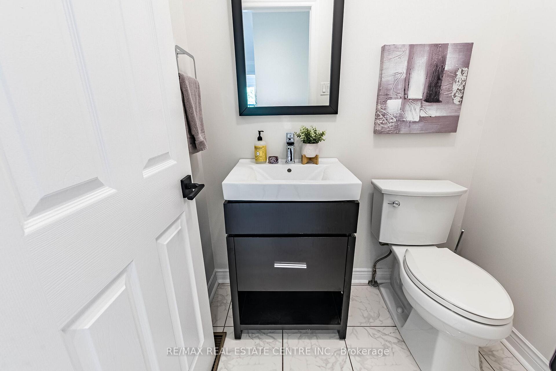 Photo 18 of 5937 Rayshaw Crescent, Mississauga, Streetsville — HOMEH