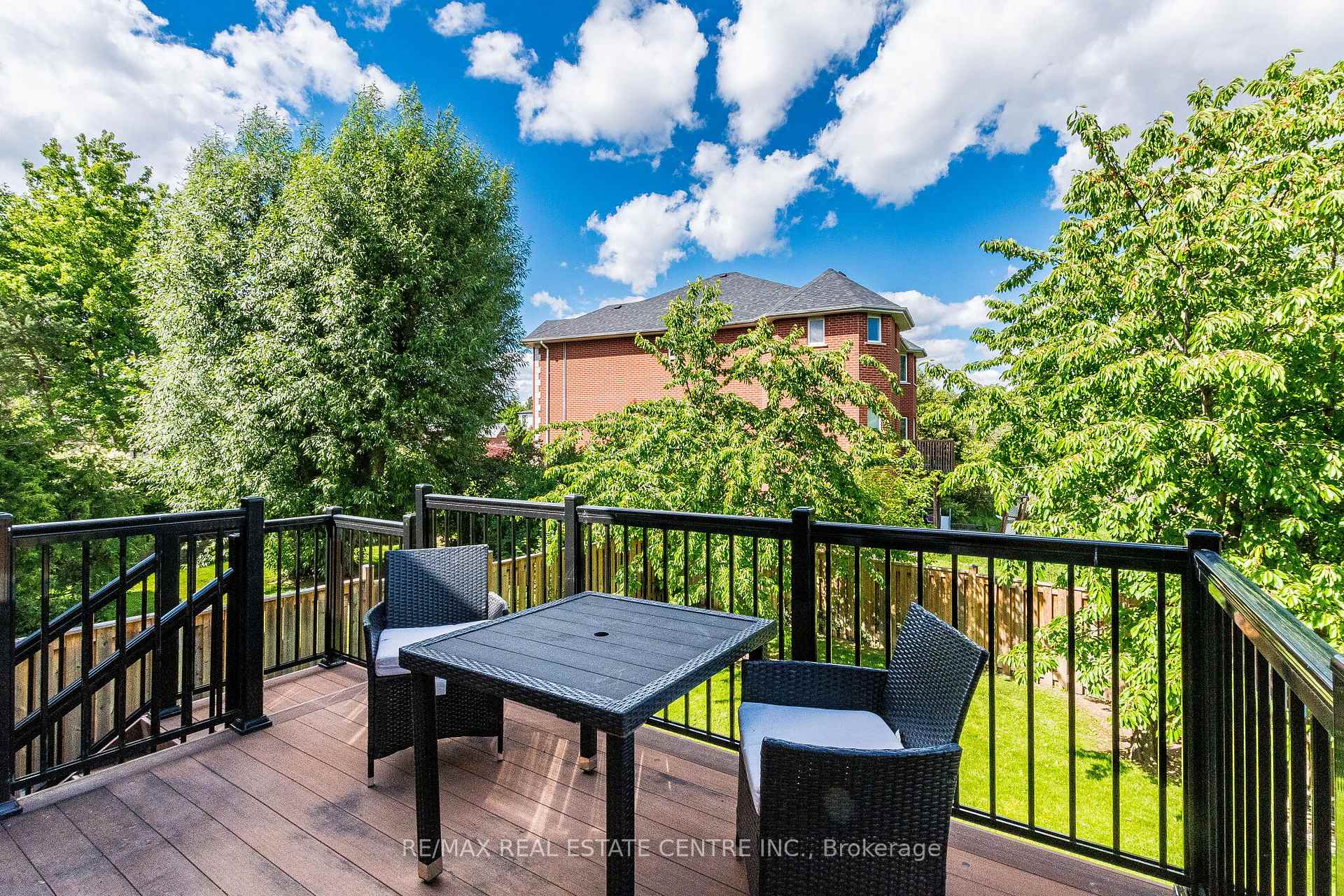Photo 48 of 5937 Rayshaw Crescent, Mississauga, Streetsville — HOMEH