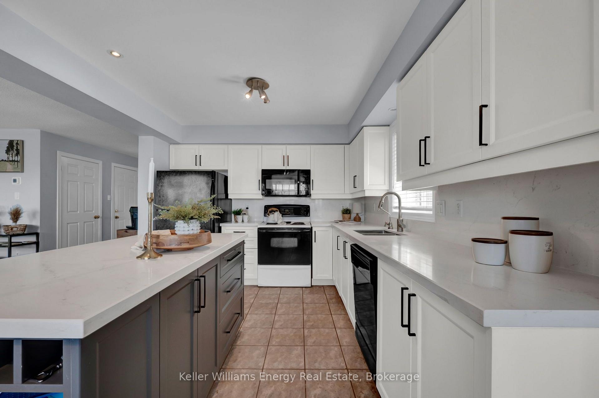 Photo 20 of 1502 Clearbrook Drive, Oshawa, Taunton — HOMEH