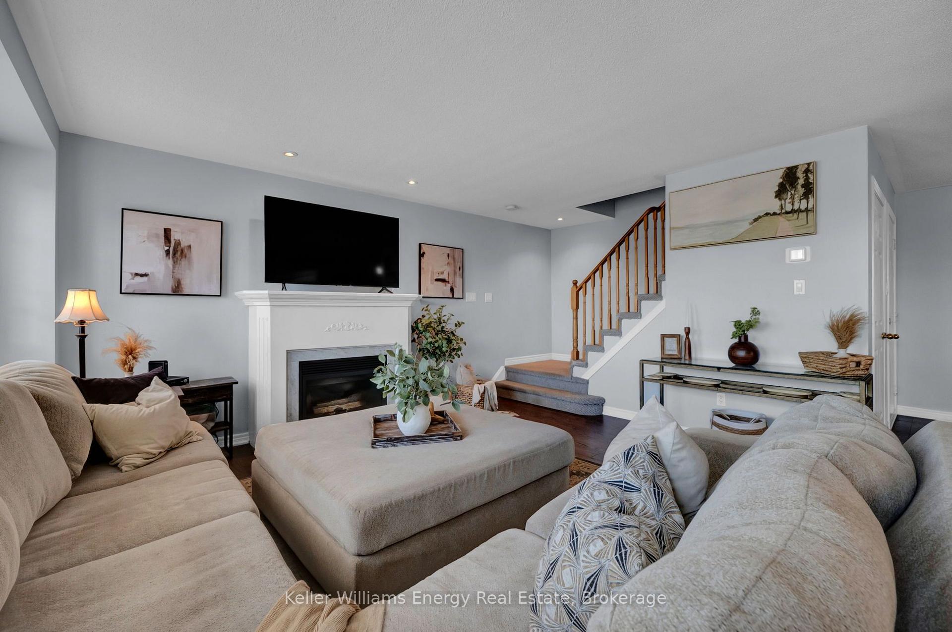 Photo 21 of 1502 Clearbrook Drive, Oshawa, Taunton — HOMEH