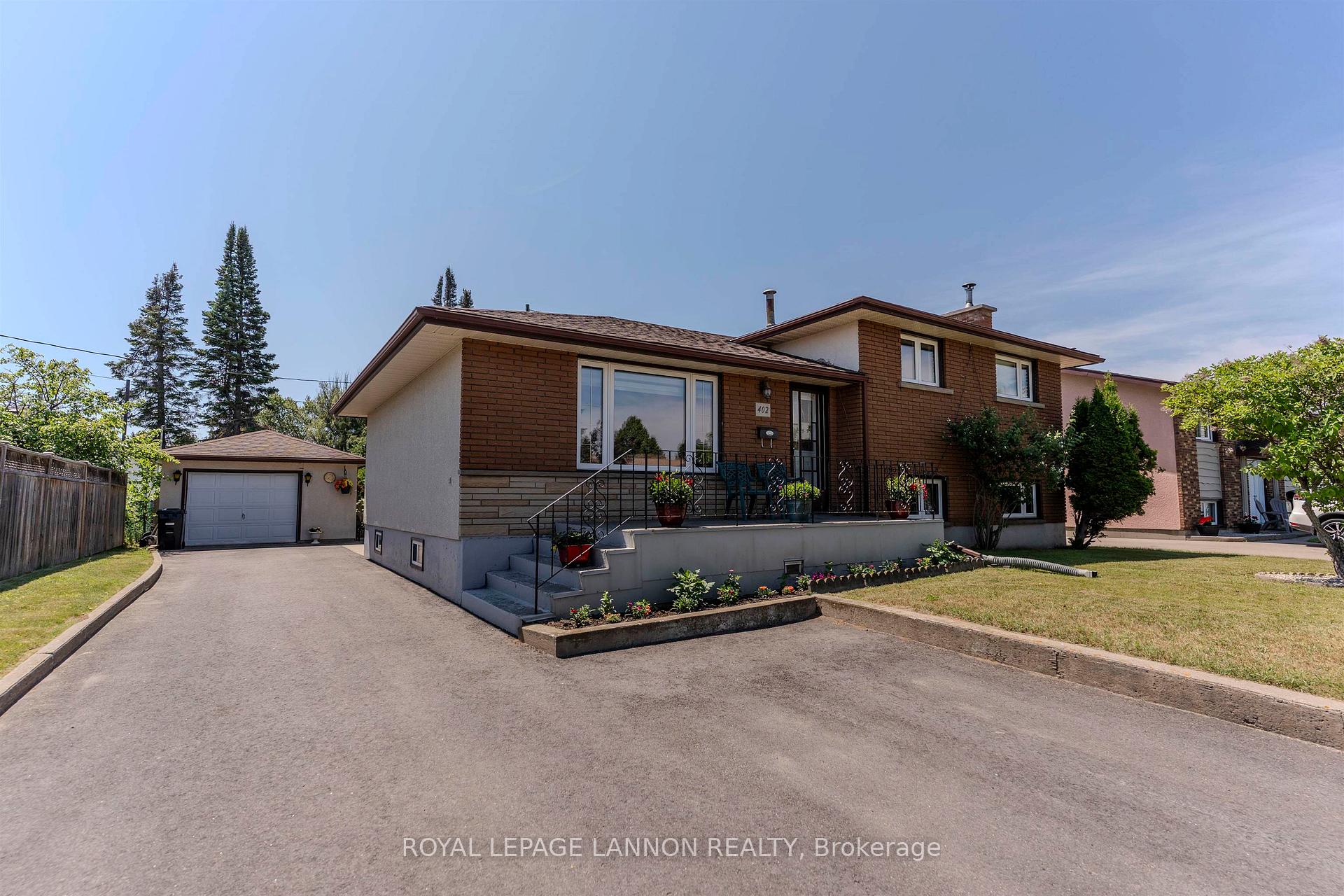 Photo 1 of 402 Victoria Ave W, Thunder Bay, Edgewater Park — HOMEH