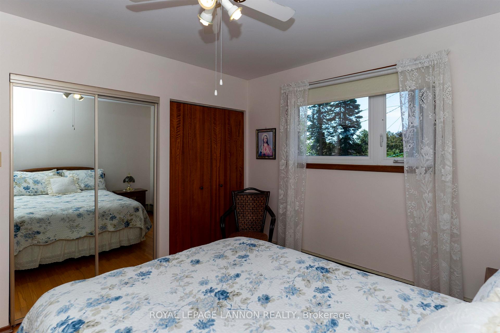 Photo 17 of 402 Victoria Ave W, Thunder Bay, Edgewater Park — HOMEH