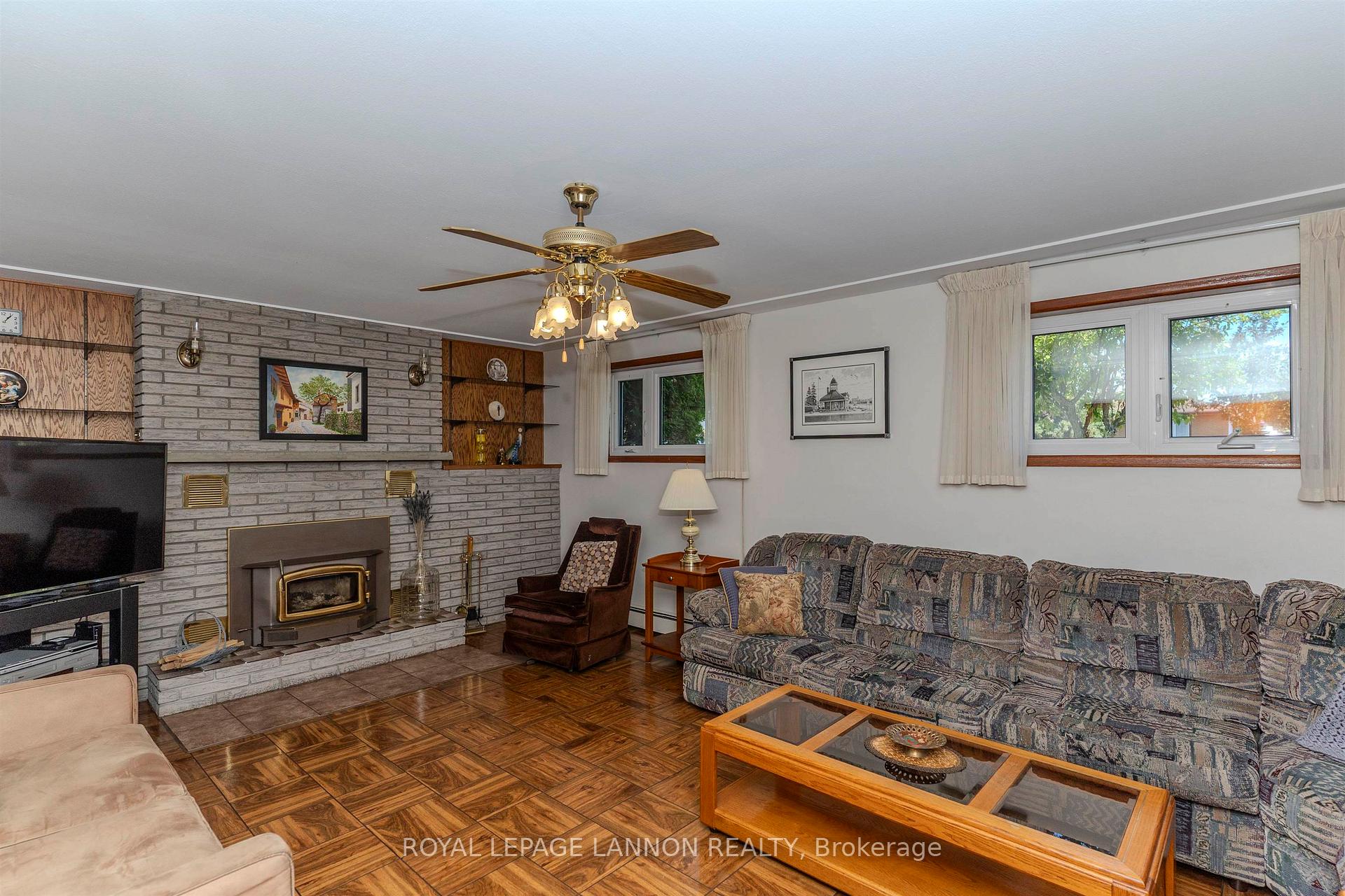 Photo 26 of 402 Victoria Ave W, Thunder Bay, Edgewater Park — HOMEH