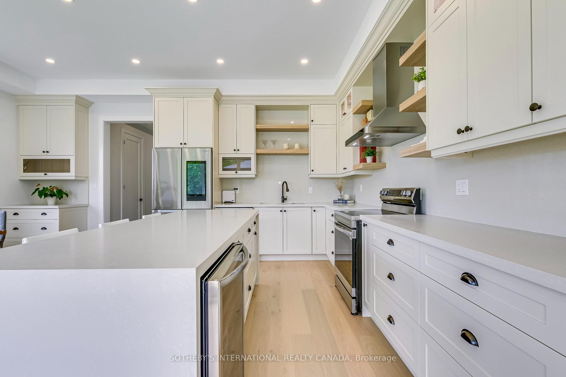 Photo 12 of 797 First Street, Mississauga, Lakeview — HOMEH