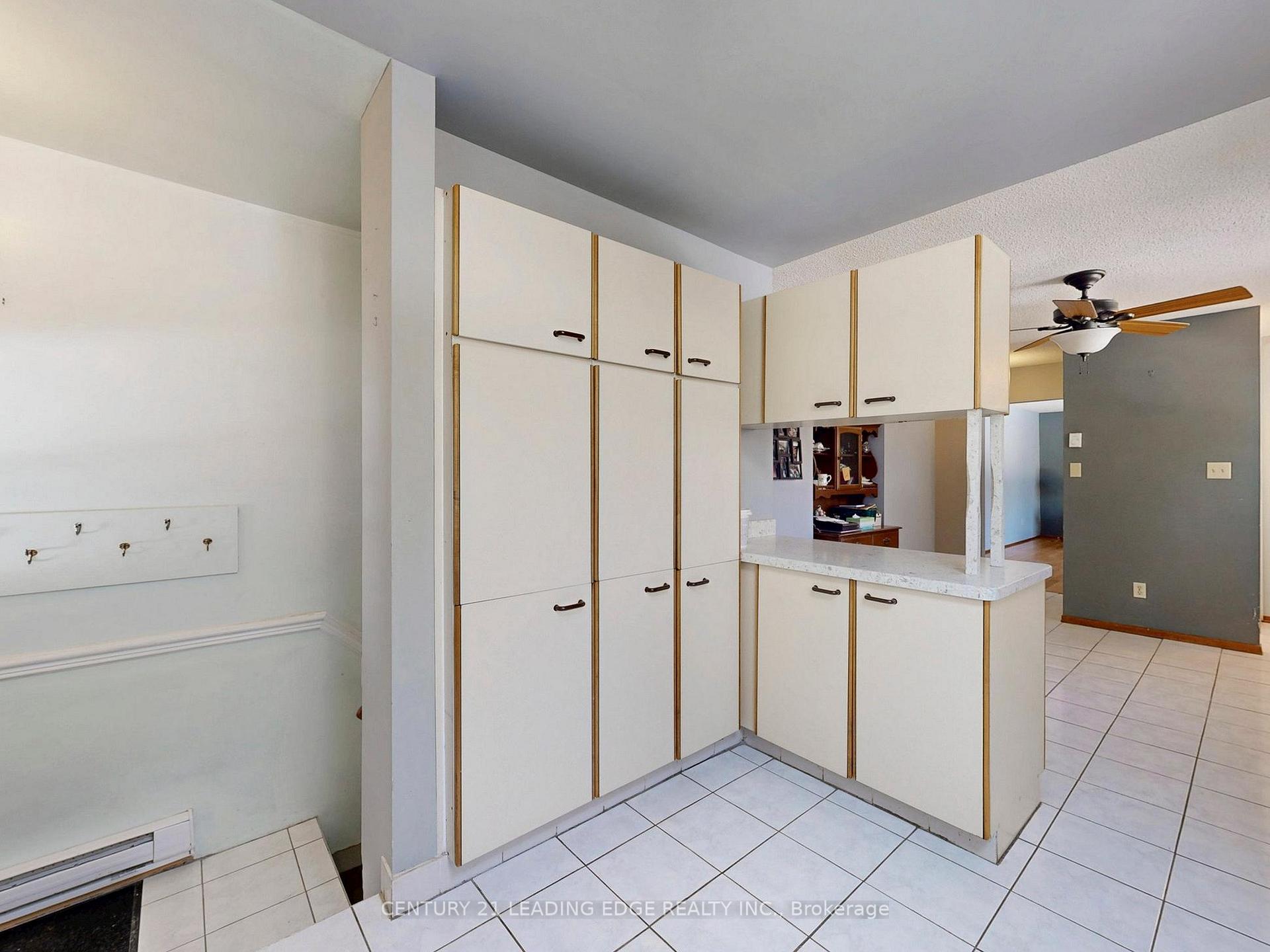 Photo 12 of 3525 Pollock Road E, Georgina, Belhaven — HOMEH