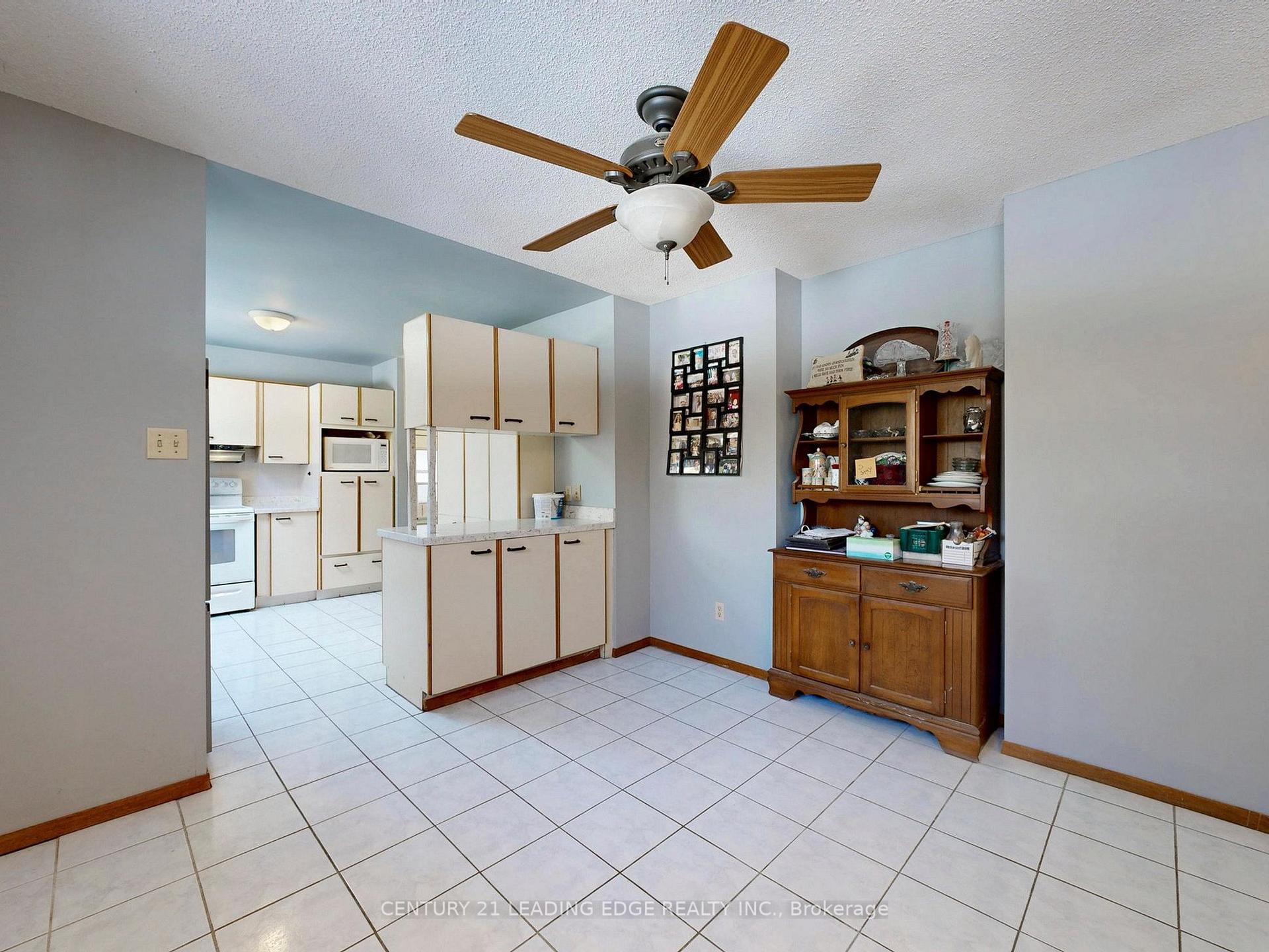 Photo 13 of 3525 Pollock Road E, Georgina, Belhaven — HOMEH