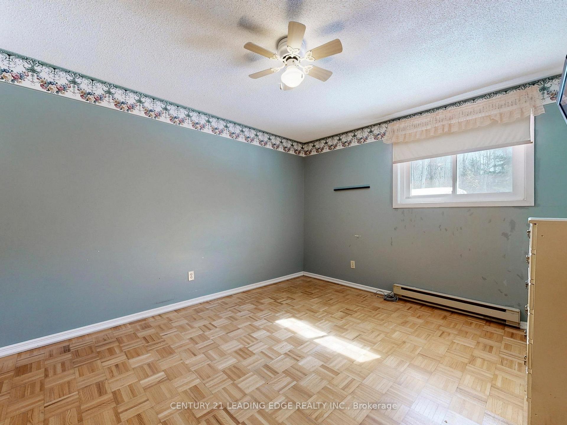 Photo 23 of 3525 Pollock Road E, Georgina, Belhaven — HOMEH