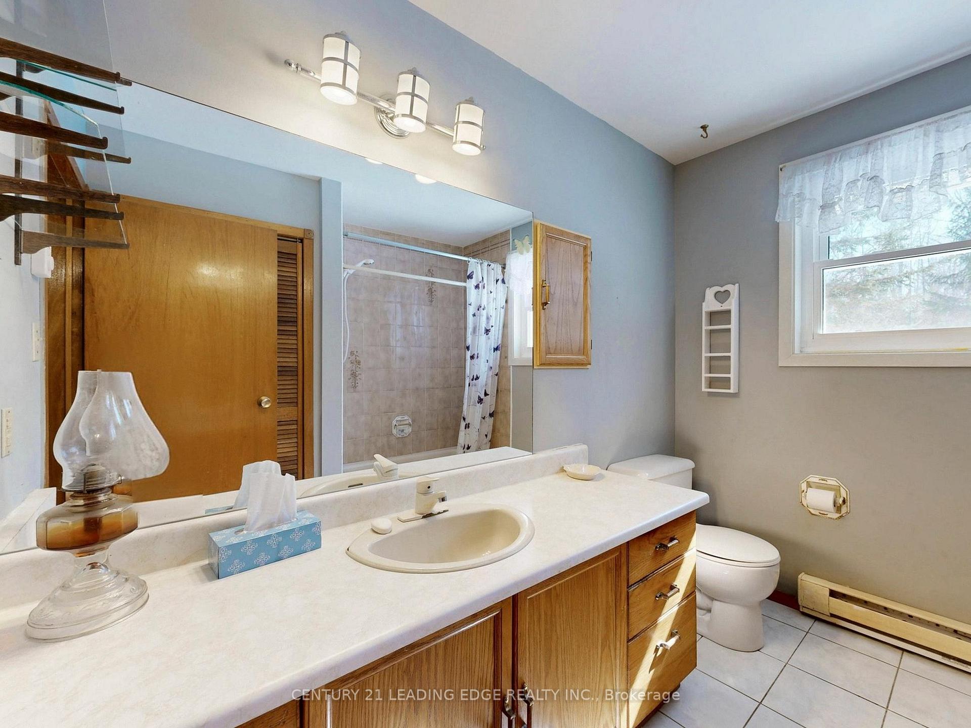 Photo 25 of 3525 Pollock Road E, Georgina, Belhaven — HOMEH