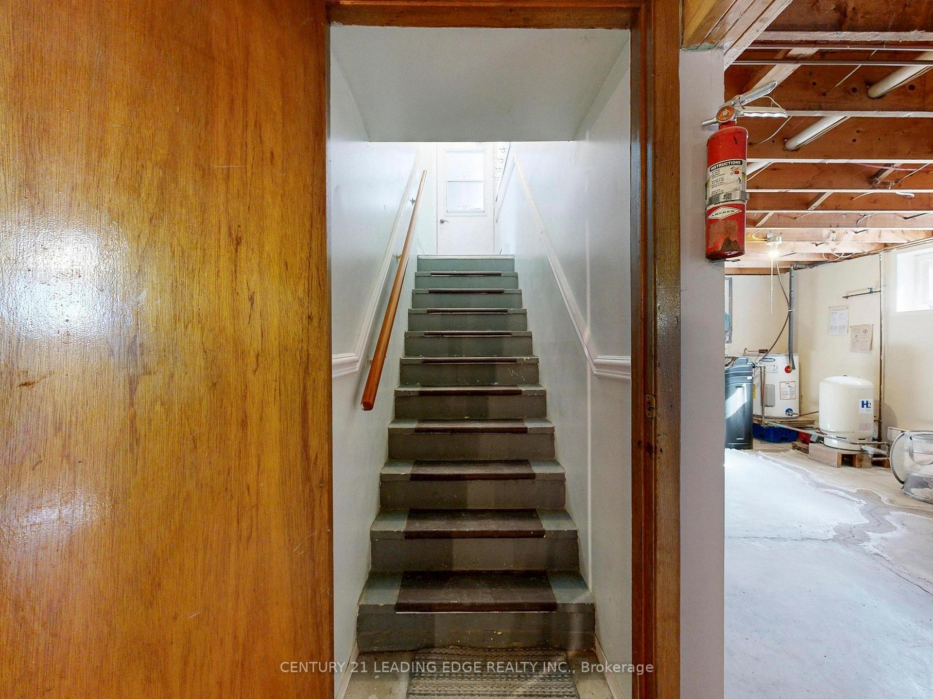Photo 28 of 3525 Pollock Road E, Georgina, Belhaven — HOMEH