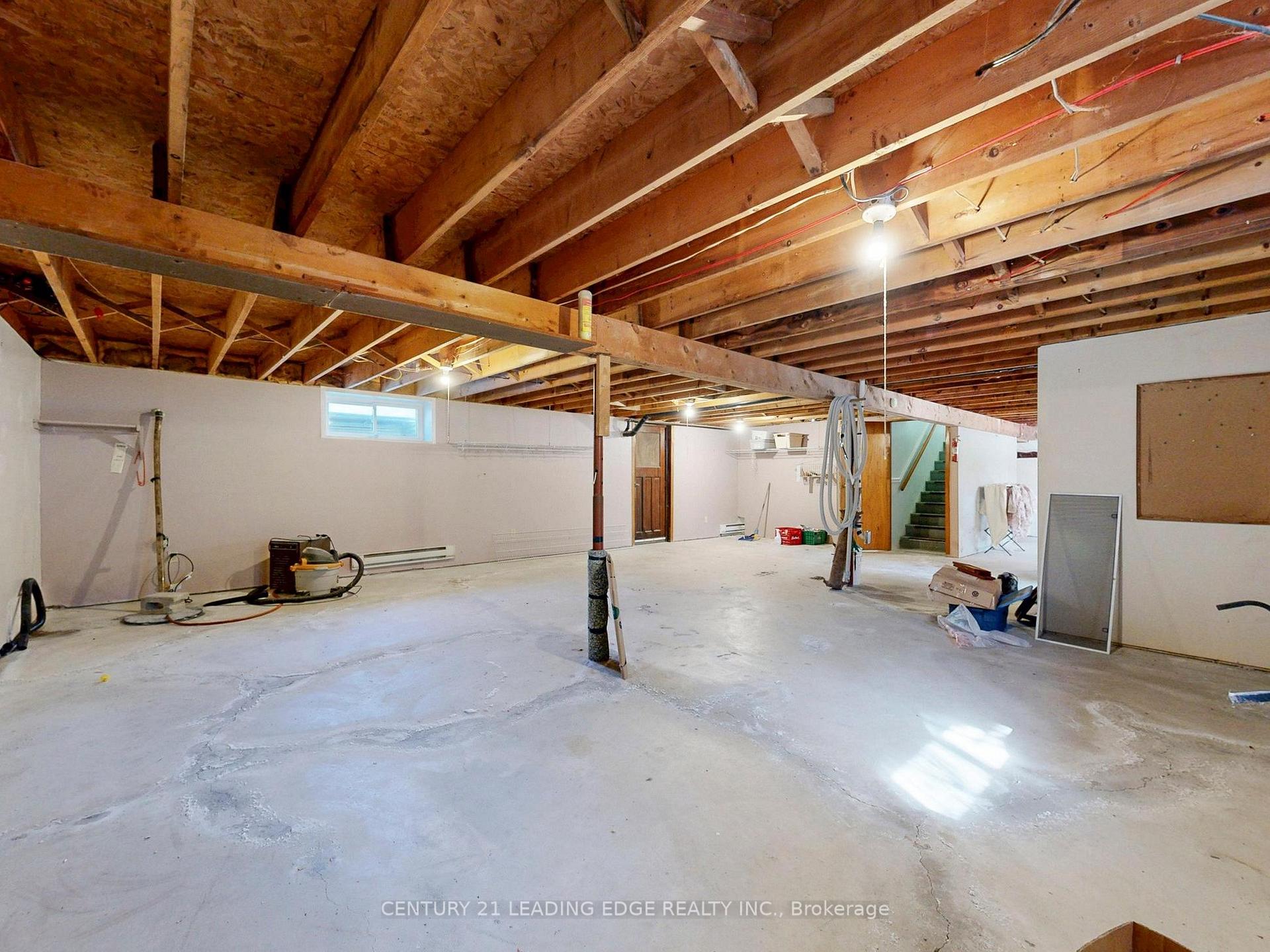 Photo 29 of 3525 Pollock Road E, Georgina, Belhaven — HOMEH